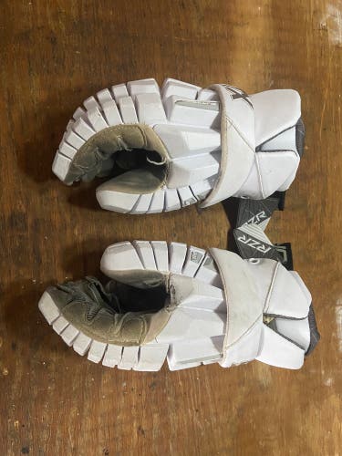 Used Player's STX 13" Surgeon RZR Lacrosse Gloves