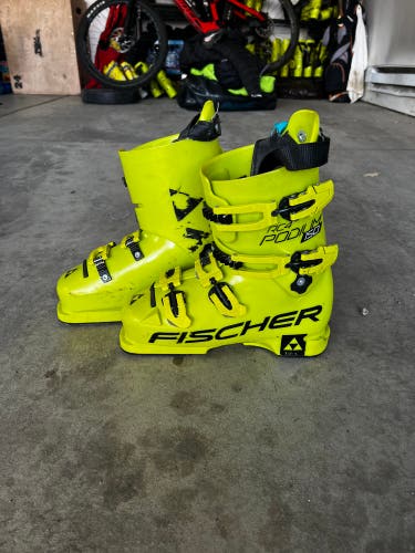 Fischer 4:1/4:1 World Cup GS Ski Boots