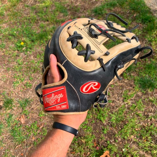 Rawlings 11.5" Heart of the Hide