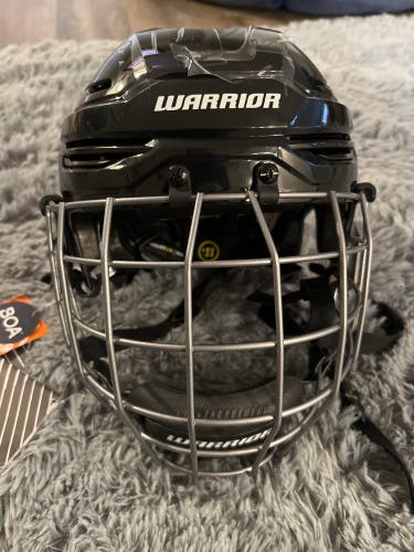 New Warrior Alpha One Pro Helmet (w/ Cage) - Small