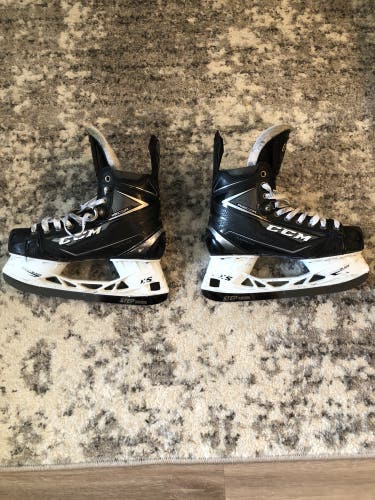 Senior CCM Pro Stock Size 8 Ribcor 80K Hockey Skates