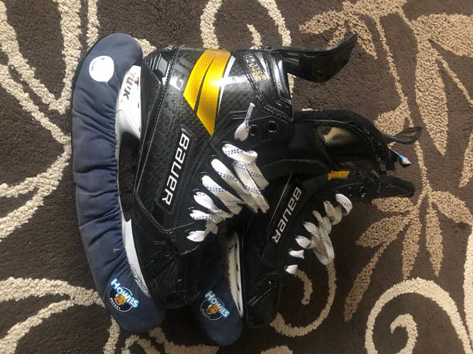 Custom Bauer Supreme UltraSonic Size 7.5EE