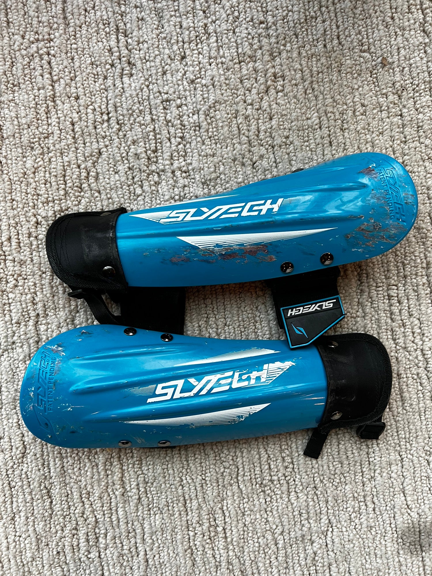 ［SLYTECH ］スライテックアームガード ヨドバシ.com - スライテック SLYTECH SLYTECH 4ARMGUARDS