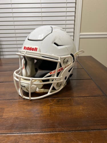 Football Helmet- Riddell SpeedFlex- Medium