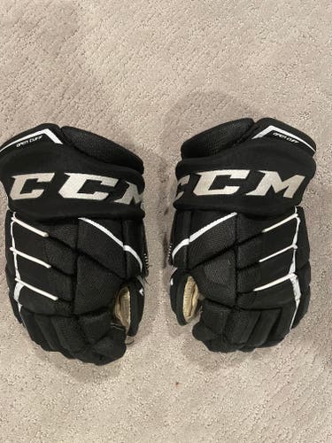 Used CCM JetSpeed FT390 Gloves 14"