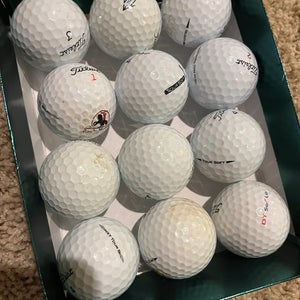 Used Titleist 12 Pack (1 Dozen) Balls