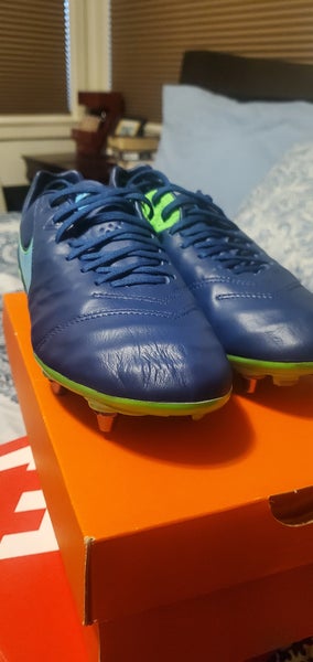 Nike Tiempo Legend VI Cleats Size 6.5 (Women's 7.5)