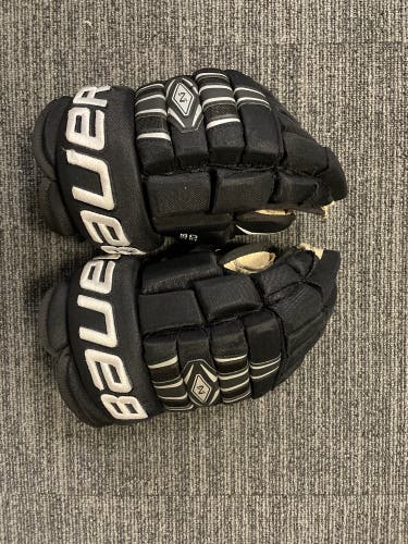 Bauer 14"  Nexus 800 Gloves