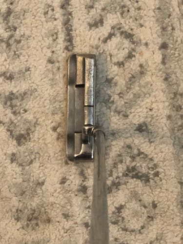 LH odyssey white ice putter