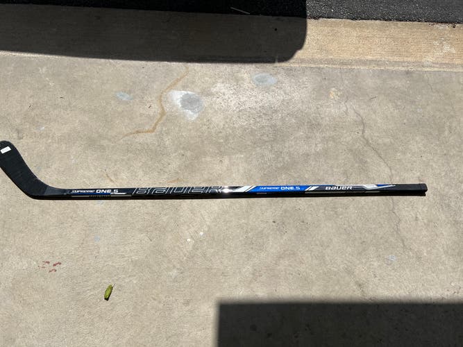 Used Senior Bauer Right Handed Hockey Stick Mid Pattern
