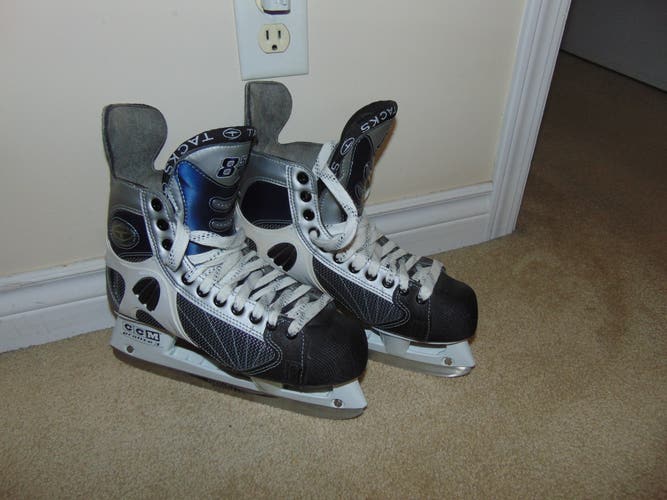 CCM Super Tacks 852 Hockey Skates  Senior 8