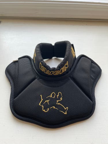 Vaughn Goalie Neck Protector