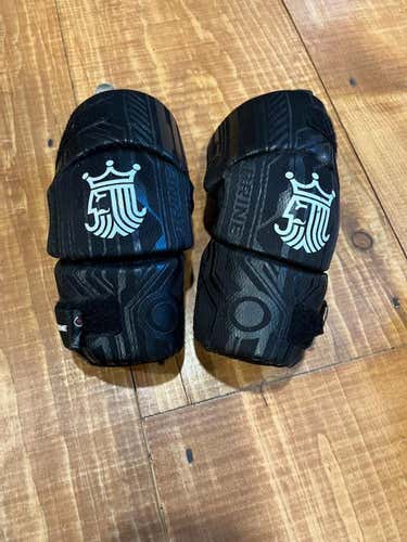Used Youth Brine Uprising 2 Arm Pads