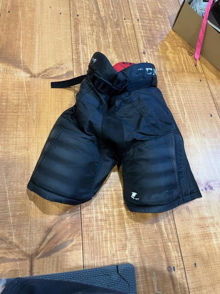 Youth Used Small CCM QuickLite Hockey Pants