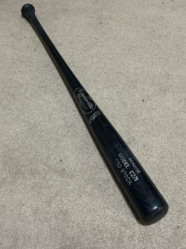 Used Louisville Slugger (-3) 30 oz 33" Bat