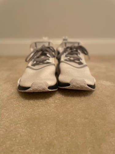 White Men's Size 10 (Women's 11) Adidas Shoes