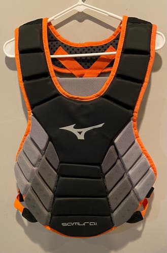Mizuno Samurai Catcher's Chest Protector