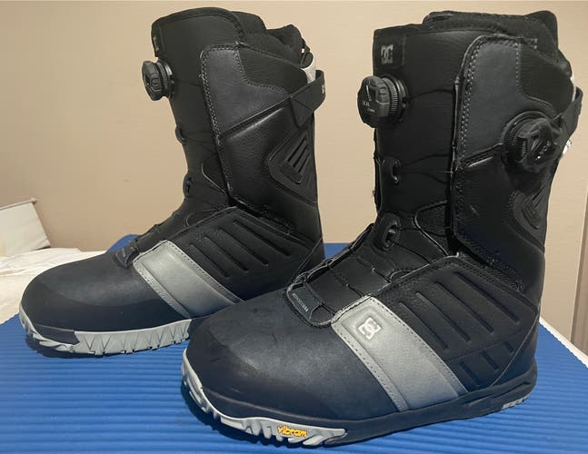 Used Size Men's 10.5 (W 11.5) DC Judge Snowboard Boots