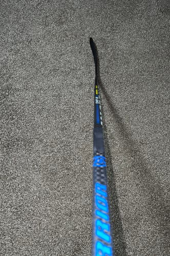 Senior Right Handed Mid Pattern Covert QR Edge Hockey Stick