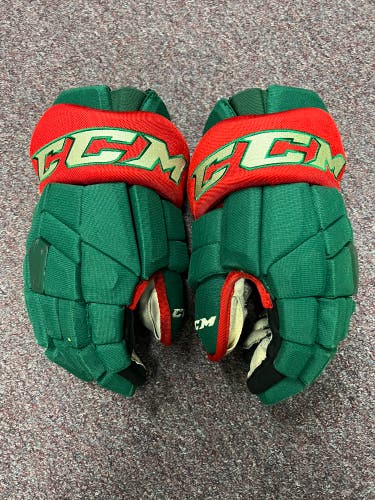 CCM Tacks Hockey Gloves