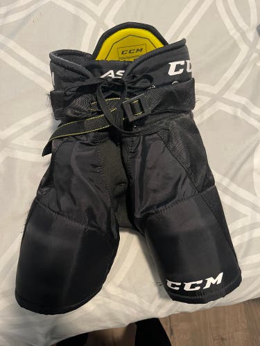 CCM Super Tacks AS1 Hockey Pants and Elbow Pads Youth Medium