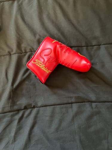 Scotty Cameron Putter Headcover (new)