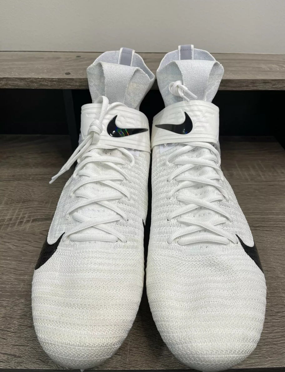 Nike Alpha Menace Elite Football Cleats 
