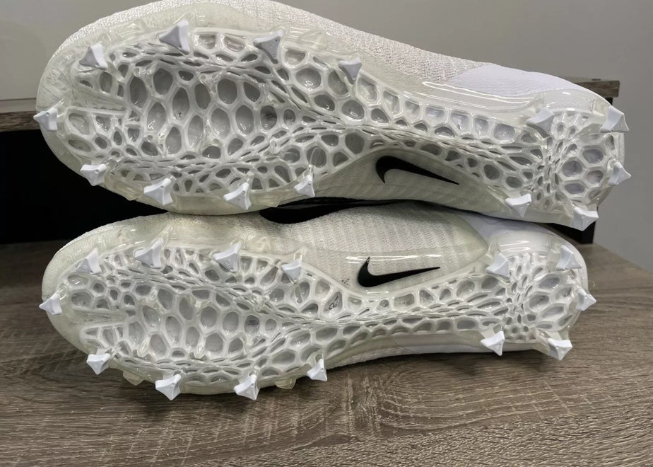 Nike Alpha Menace Elite Football Cleats 