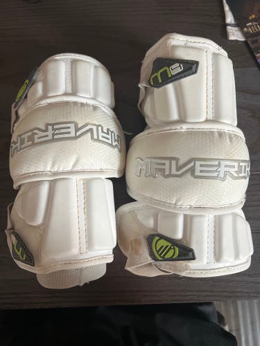 Used Maverik M4 Arm Pads