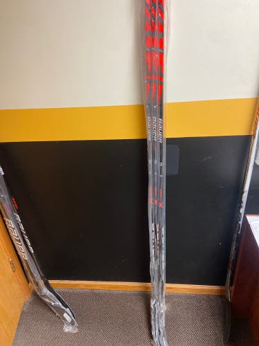 Bauer Vapor League Stick - P92 - Right handed - 95 Flex