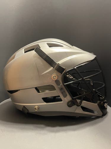 Player's Cascade CS-R Youth Helmet