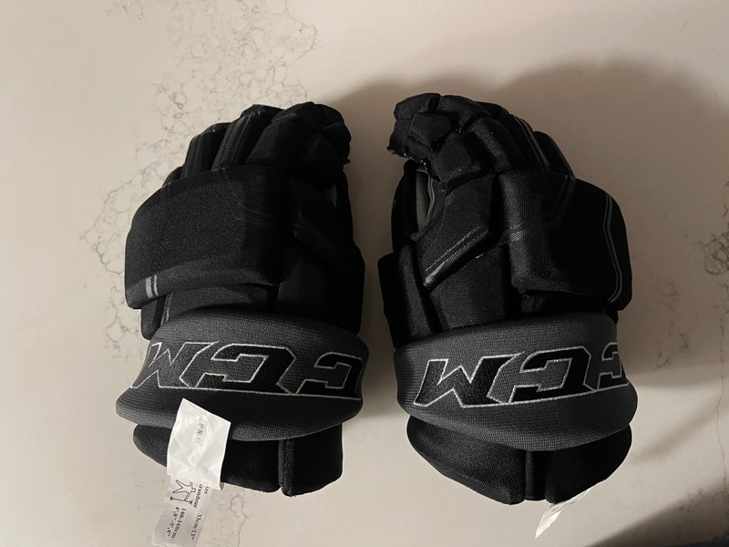 CCM Pro Stock Tampa Bay 3rd Jersey Hockey Gloves