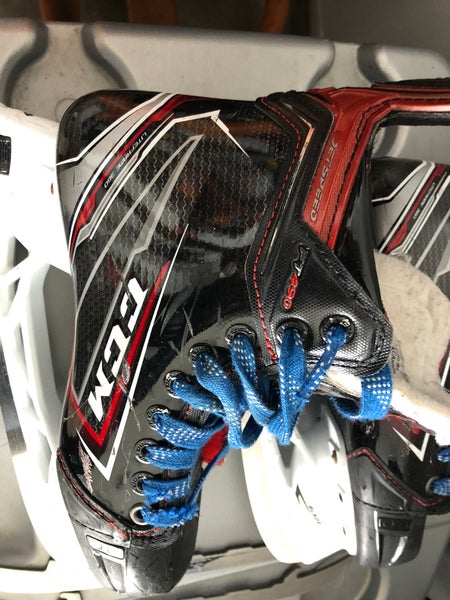 CCM JetSpeed FT490 Hockey Skates