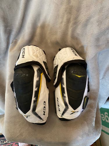 CCM Ultra PRO Tacks Pro Stock Hockey Elbow Pads