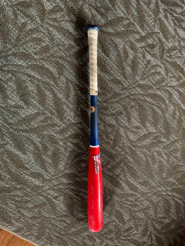 Used Wood (-5) 26 oz 31" Pro reserve series Bat