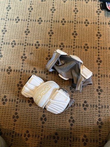 Used Large Maverik MX Arm Pads