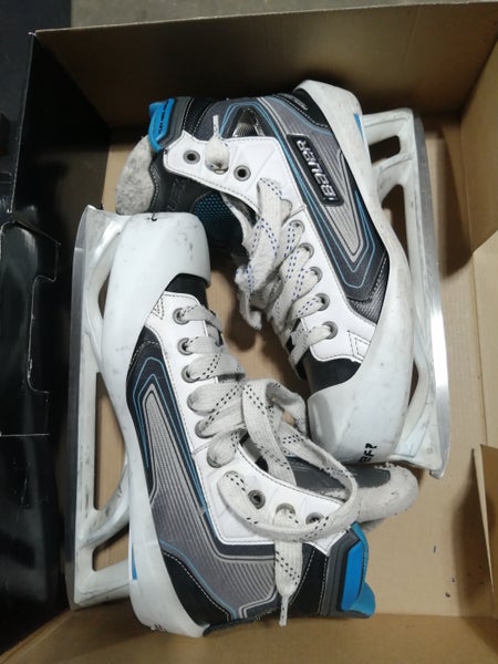 Senior Used Bauer Reactor 7000 Hockey Goalie Skates Regular Width Size 9