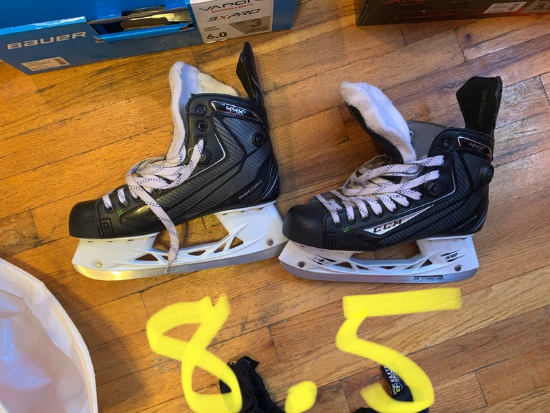 Senior CCM Size 8.5 RibCor 44K pump Hockey Skates