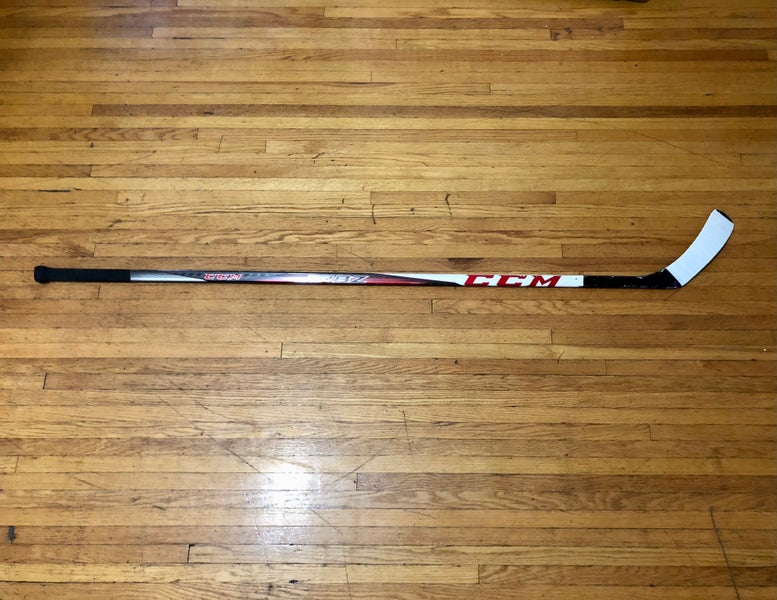 CCM RBZ Regular Flex Senior Hockey Stick, Hossa (C40) Curve, Right Handed