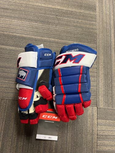 New Wyoming Custom CCM 14" Tacks 4 Roll Pro Gloves