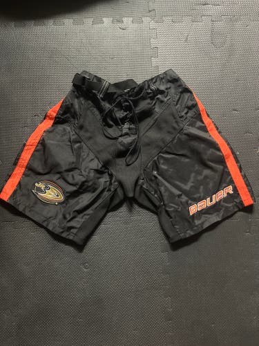 Anaheim Jr. Ducks Bauer Shells JR. LARGE