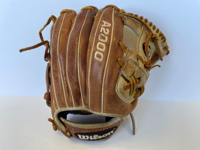 Used Right Hand Throw Wilson Infield A2000 1786 Baseball Glove