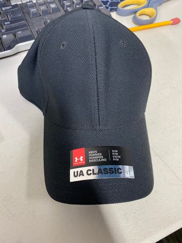 Brand New Black S/M Under Armour Hat