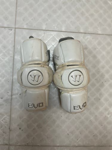Used Medium Warrior Evo Pro Arm Pads