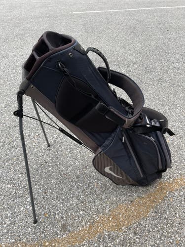 Nike Stand 8 Way Golf Bag