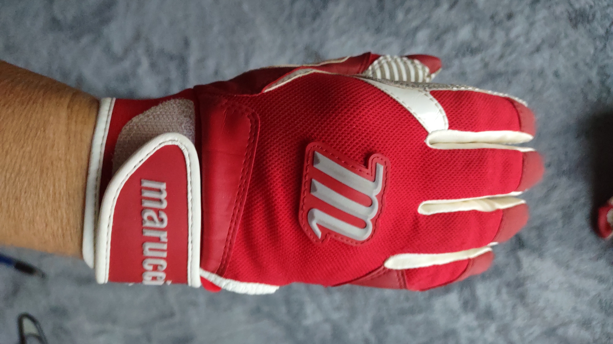 Used Medium Marucci Signature Batting Gloves