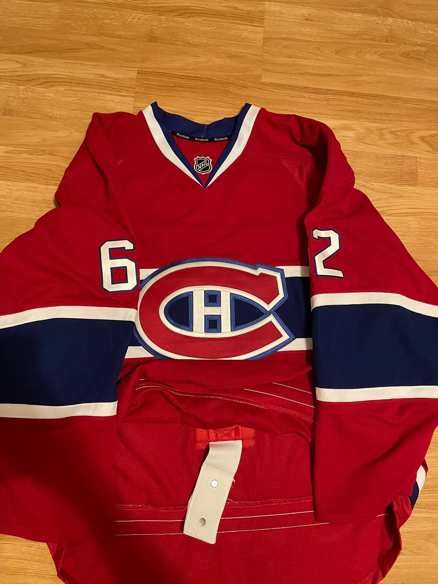 Montreal Canadiens Reebok St-Denis Team Authentic MIC hockey jersey 56 Red  Home