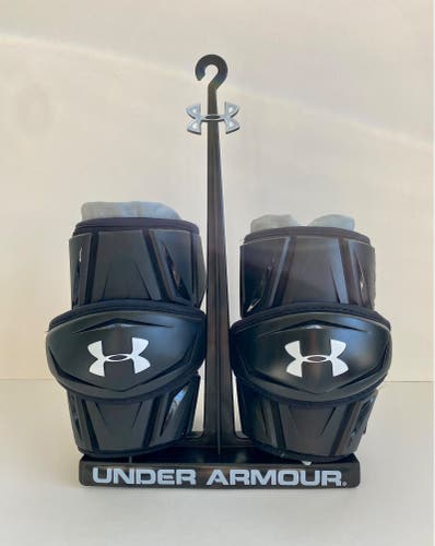 New Large Under Armour Revenant Arm Pads