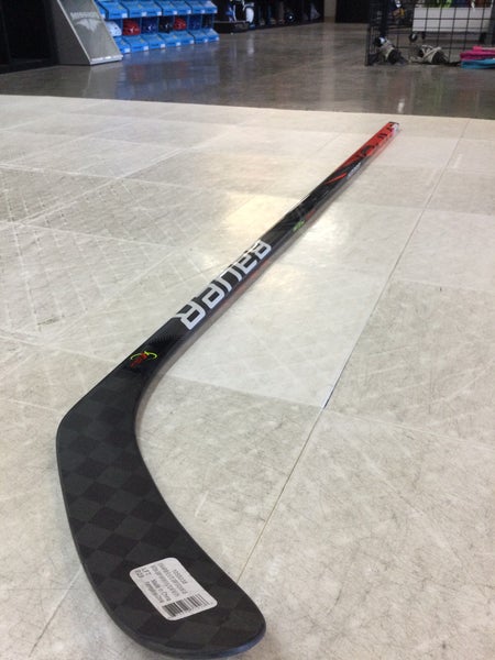 BAUER 2019 VAPOR FLYLITE GRIPTAC JUNIOR HOCKEY STICK