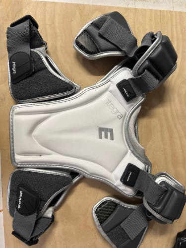 Used Medium Epoch Integra Shoulder Pads